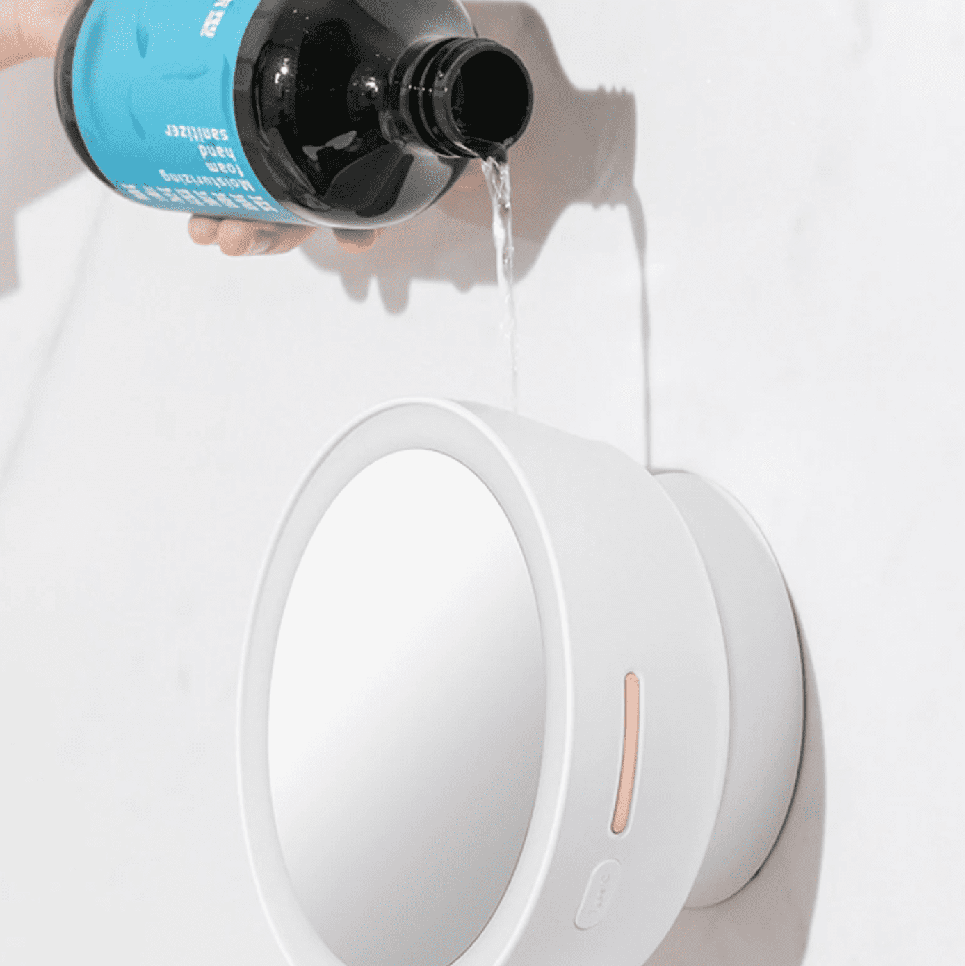 Rechargement du Distributeur de savon